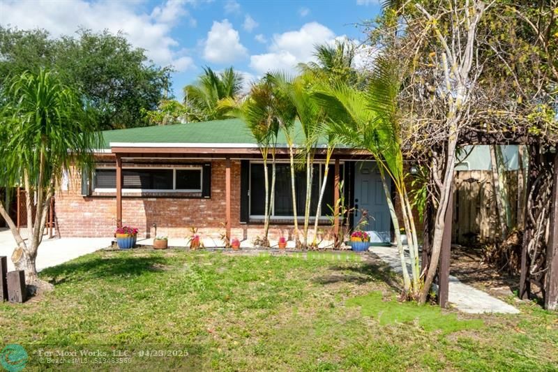 Property Photo: 1223 NW 1st Ave FL 33311