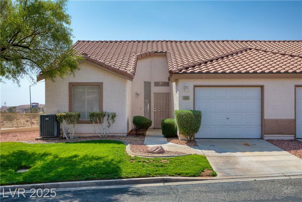 Property Photo: 653 Mountain Ridge NV 89027