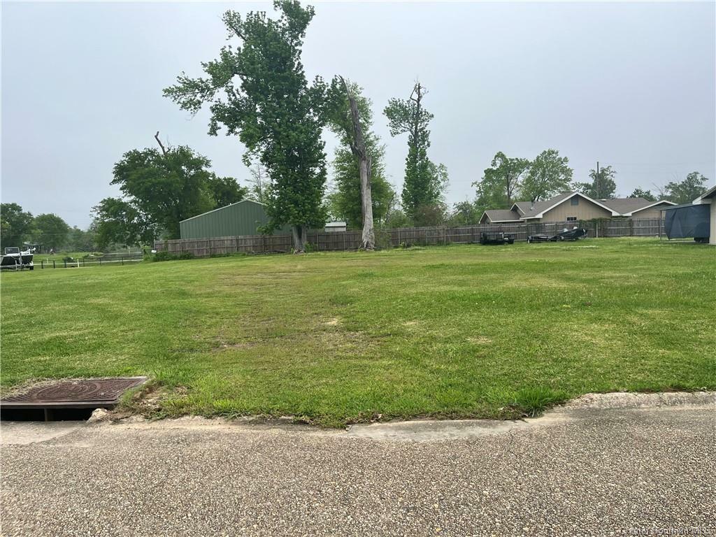 Property Photo: 1444 Beech Street LA 70669