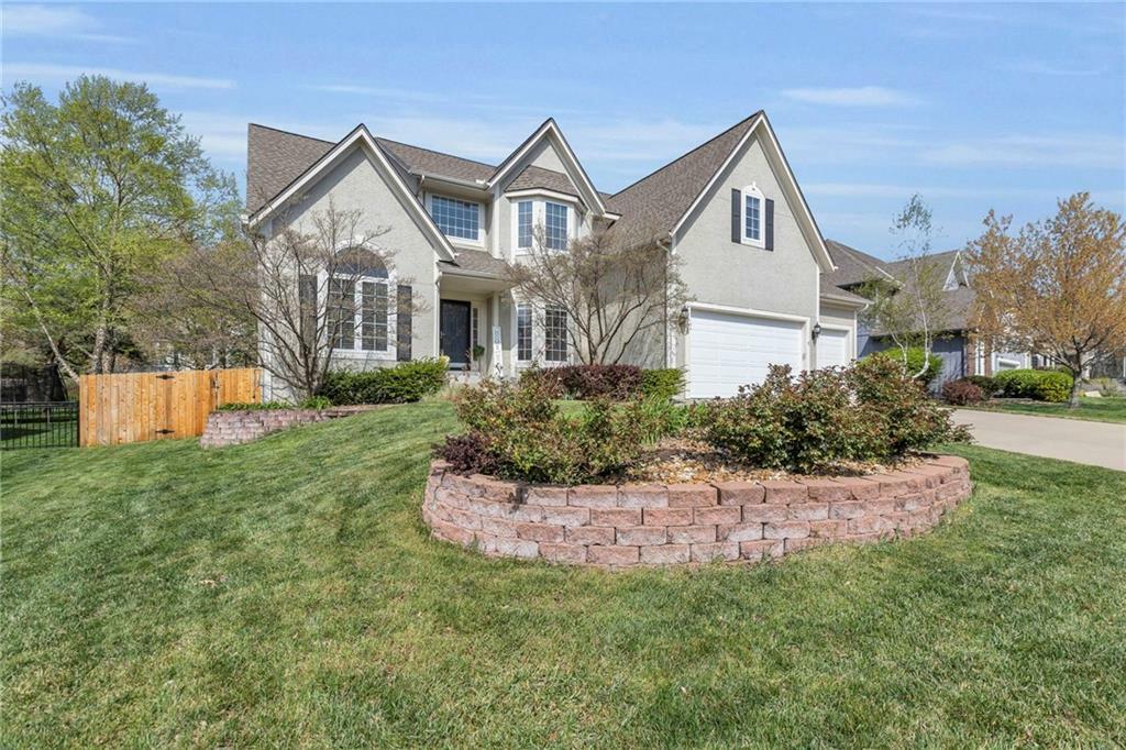 Property Photo: 13708 Flint Street KS 66221