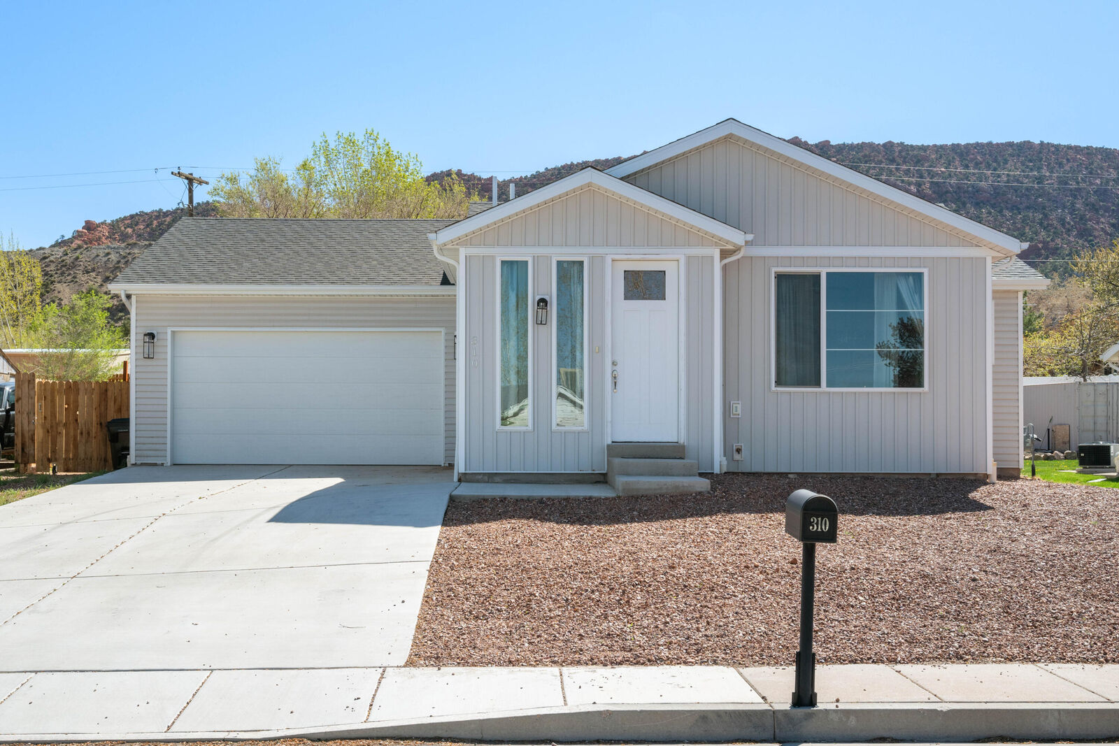 Property Photo: 310 N Bulloch Place UT 84721