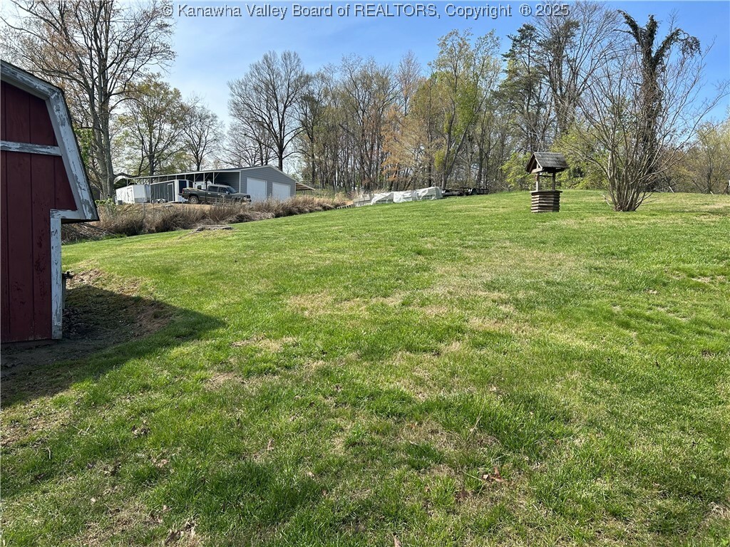 Property Photo: 633 Piccadilly Street WV 25302