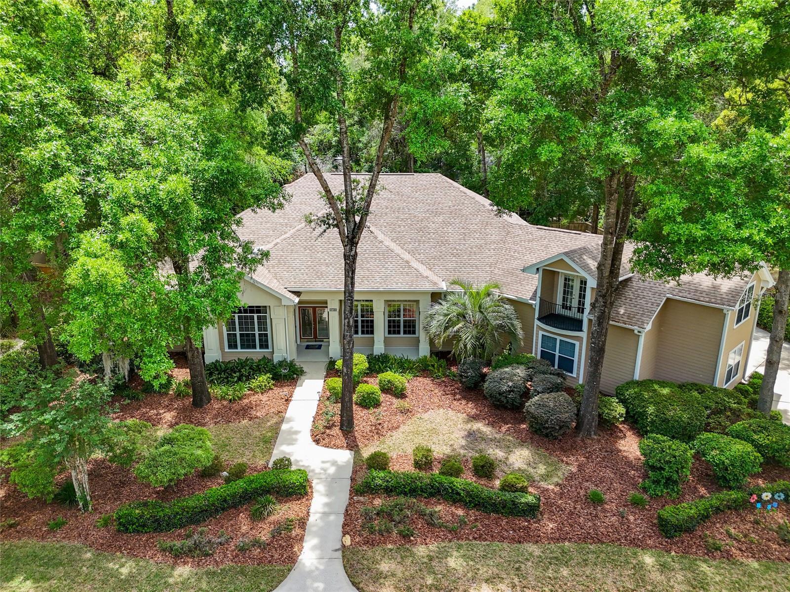 Property Photo: 9709 SW 34th Lane FL 32608