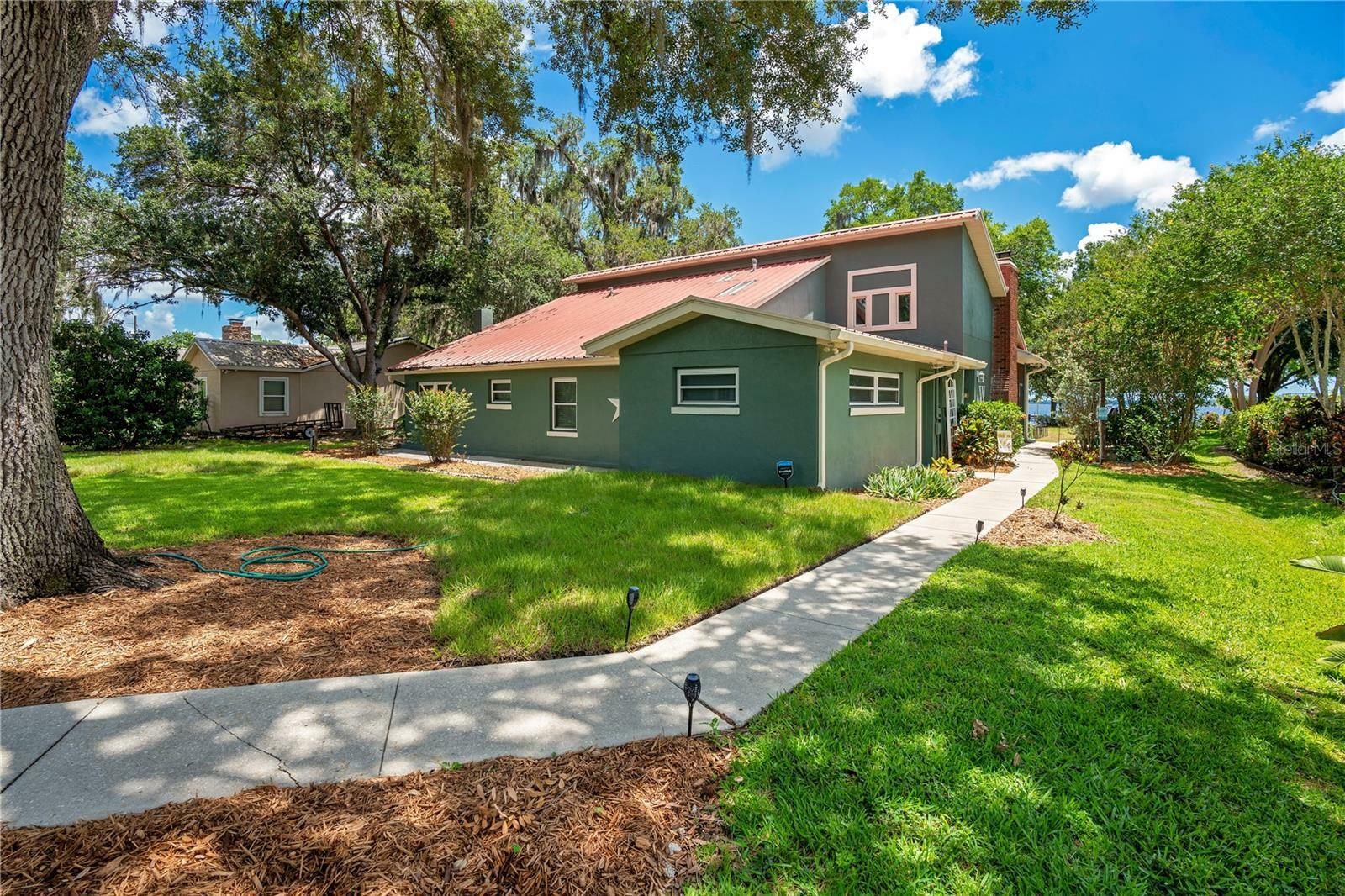 Property Photo: 3085 Vest Road FL 34772