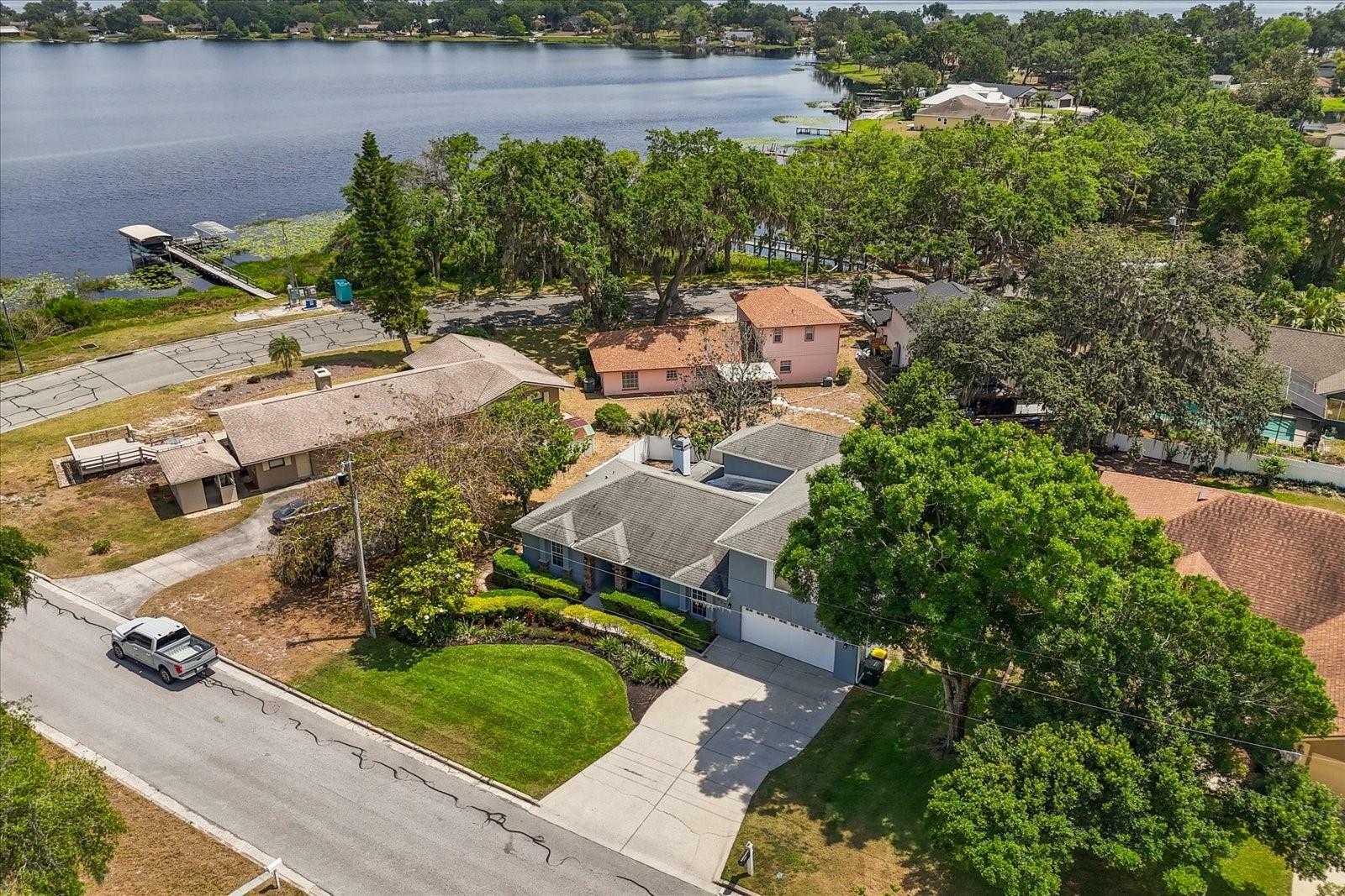 Property Photo: 955 Seminole Street FL 34711