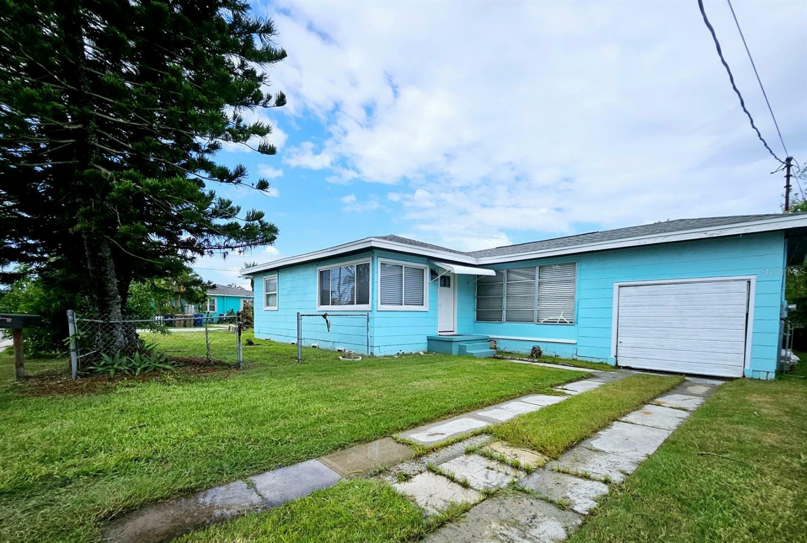 Property Photo: 300 144th Avenue FL 33708
