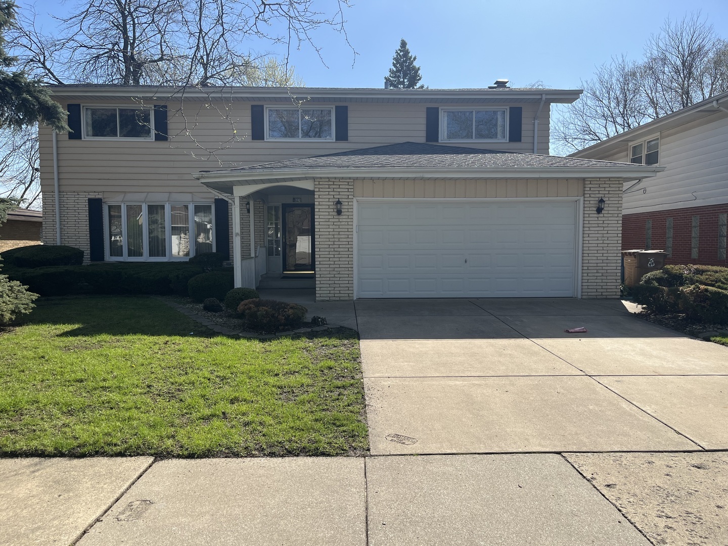 9609 S Kenneth Avenue  Oak Lawn IL 60453 photo
