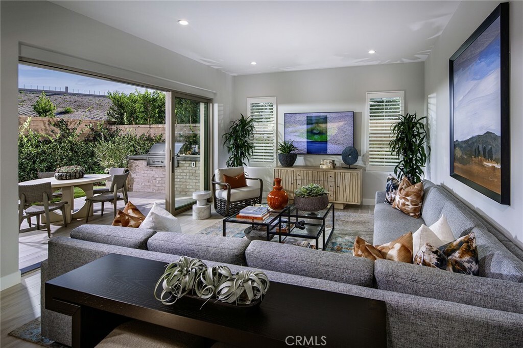 103 Eversedge  Irvine CA 92618 photo