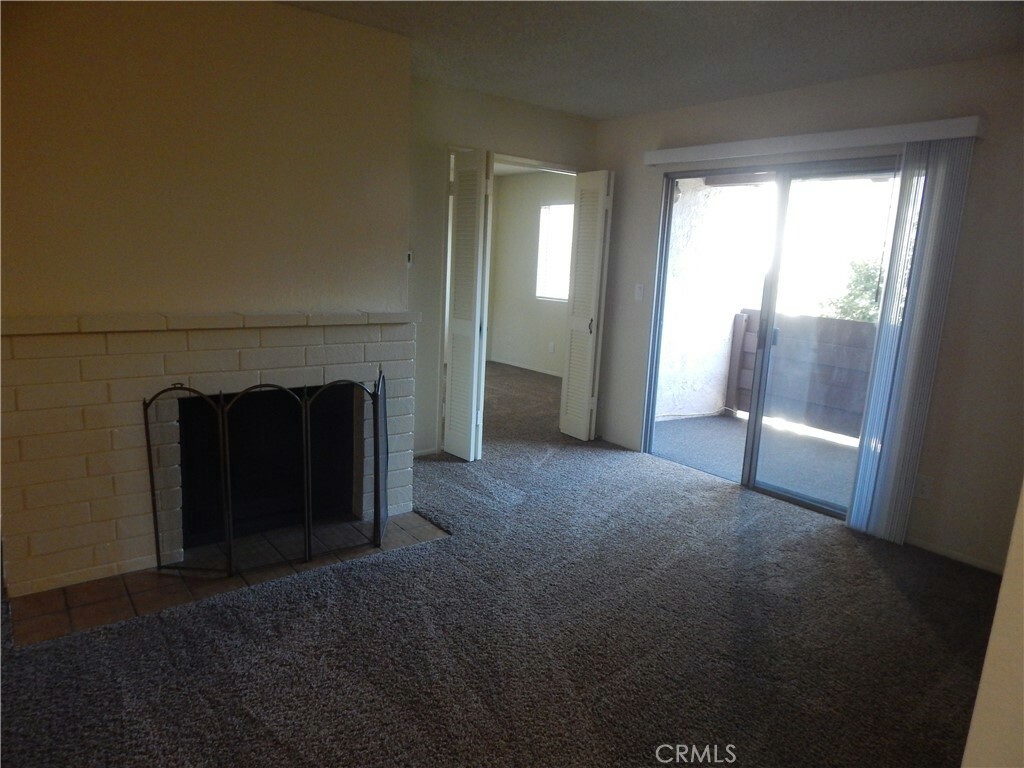 Property Photo: 17552 Vandenberg Lane 8 CA 92780
