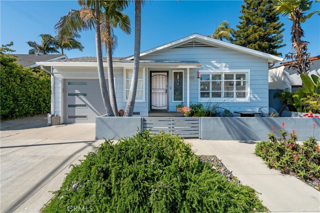 4723 E 3rd Street  Long Beach CA 90814 photo