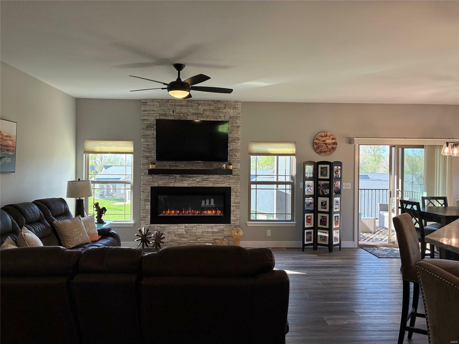 Property Photo: 8085 Villa Valley Lane IL 62232