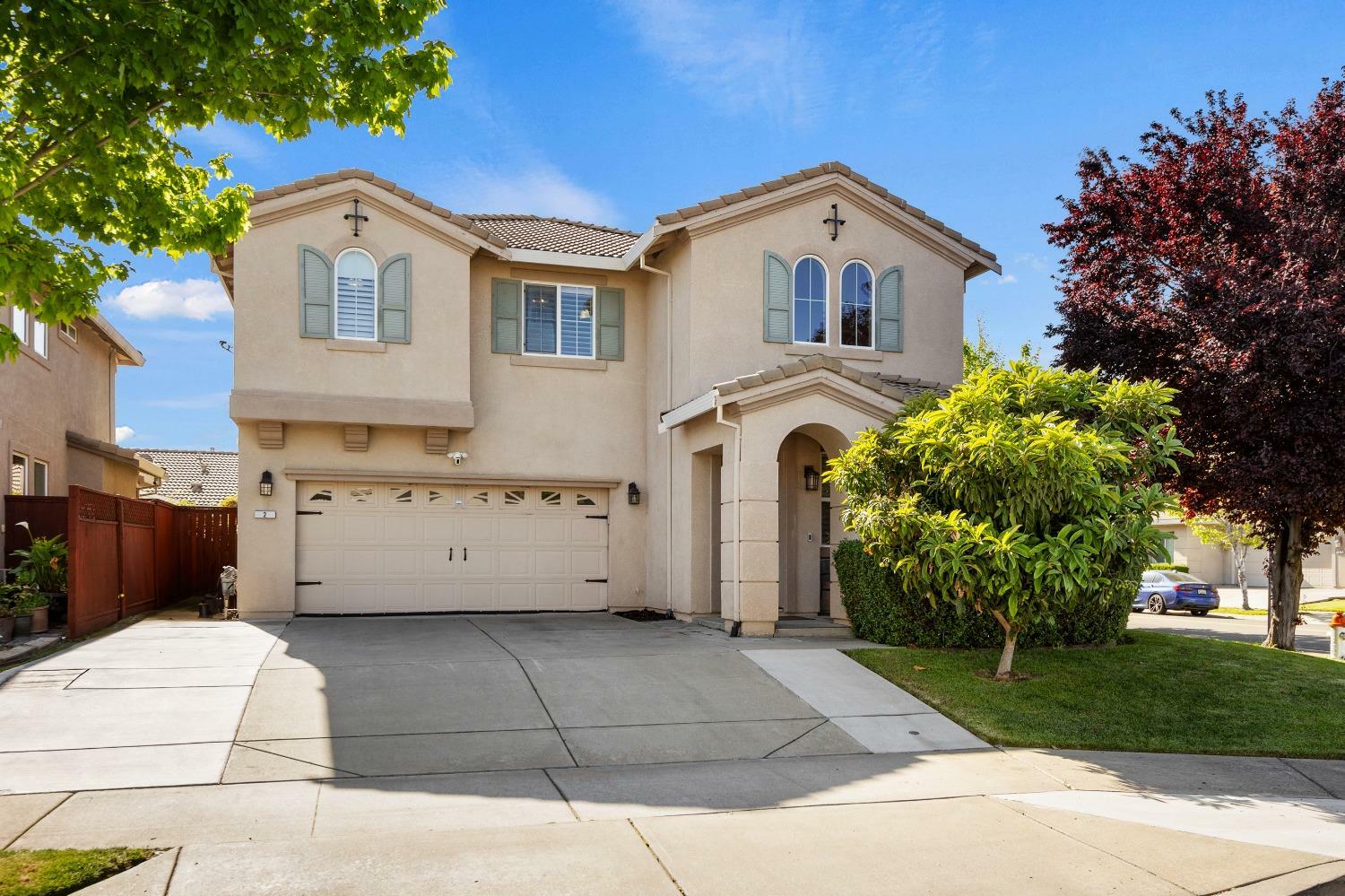 2 Donson Court  Elk Grove CA 95758 photo