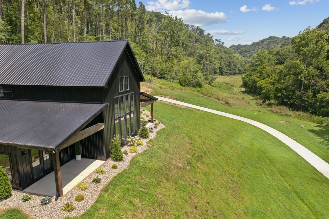 Property Photo: 1919 Ferguson Hill Rd TN 37083