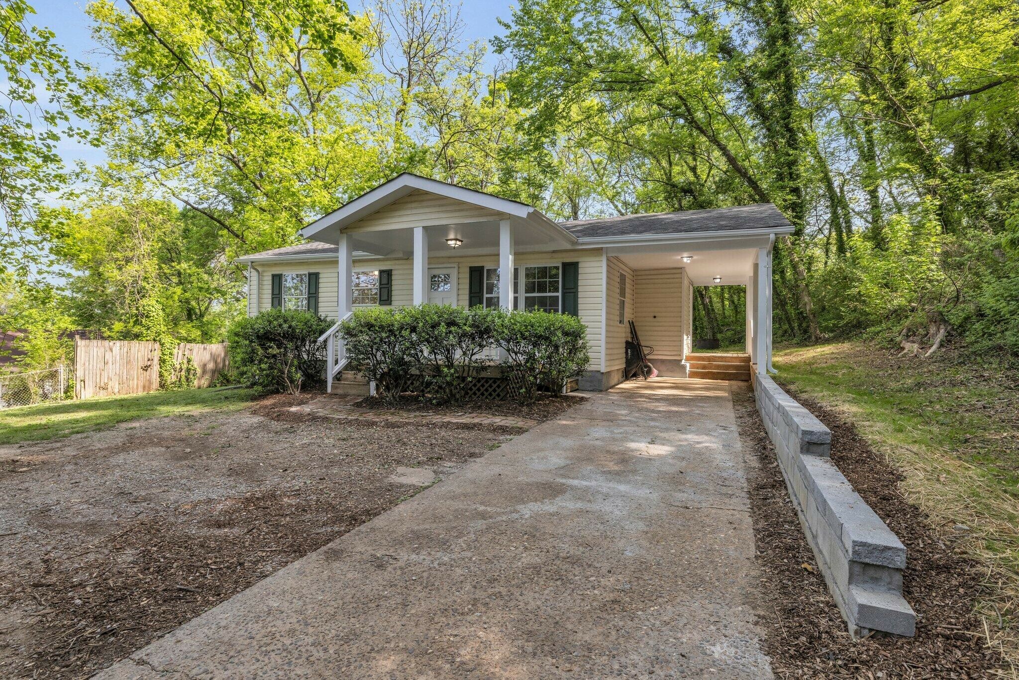 Property Photo:  2501 Ridge Street  TN 37406 