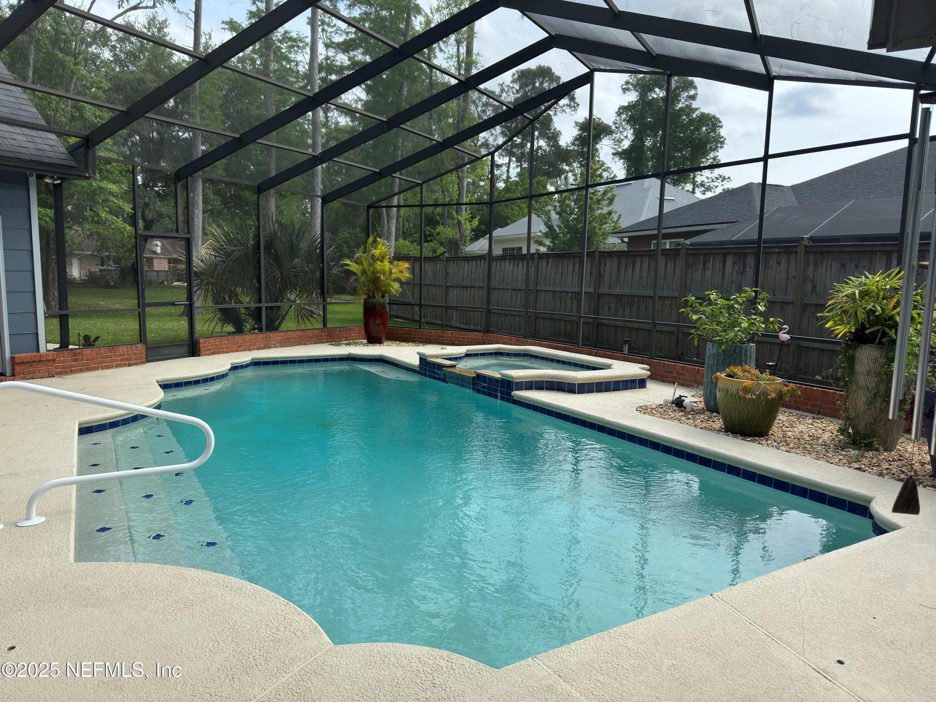 Property Photo: 2942 Mandarin Hollow Drive FL 32257