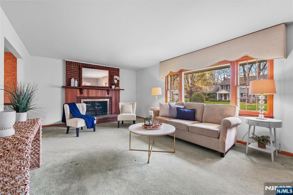 Property Photo: 18 Twinbrook Court NJ 07446