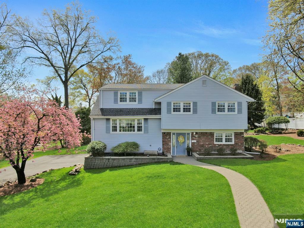 Property Photo: 122 Royal Drive NJ 07656