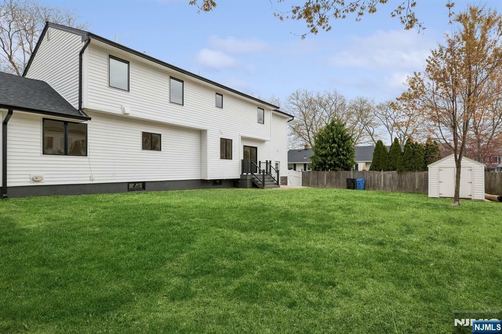 Property Photo: 166 Cleenput Terrace NJ 07652