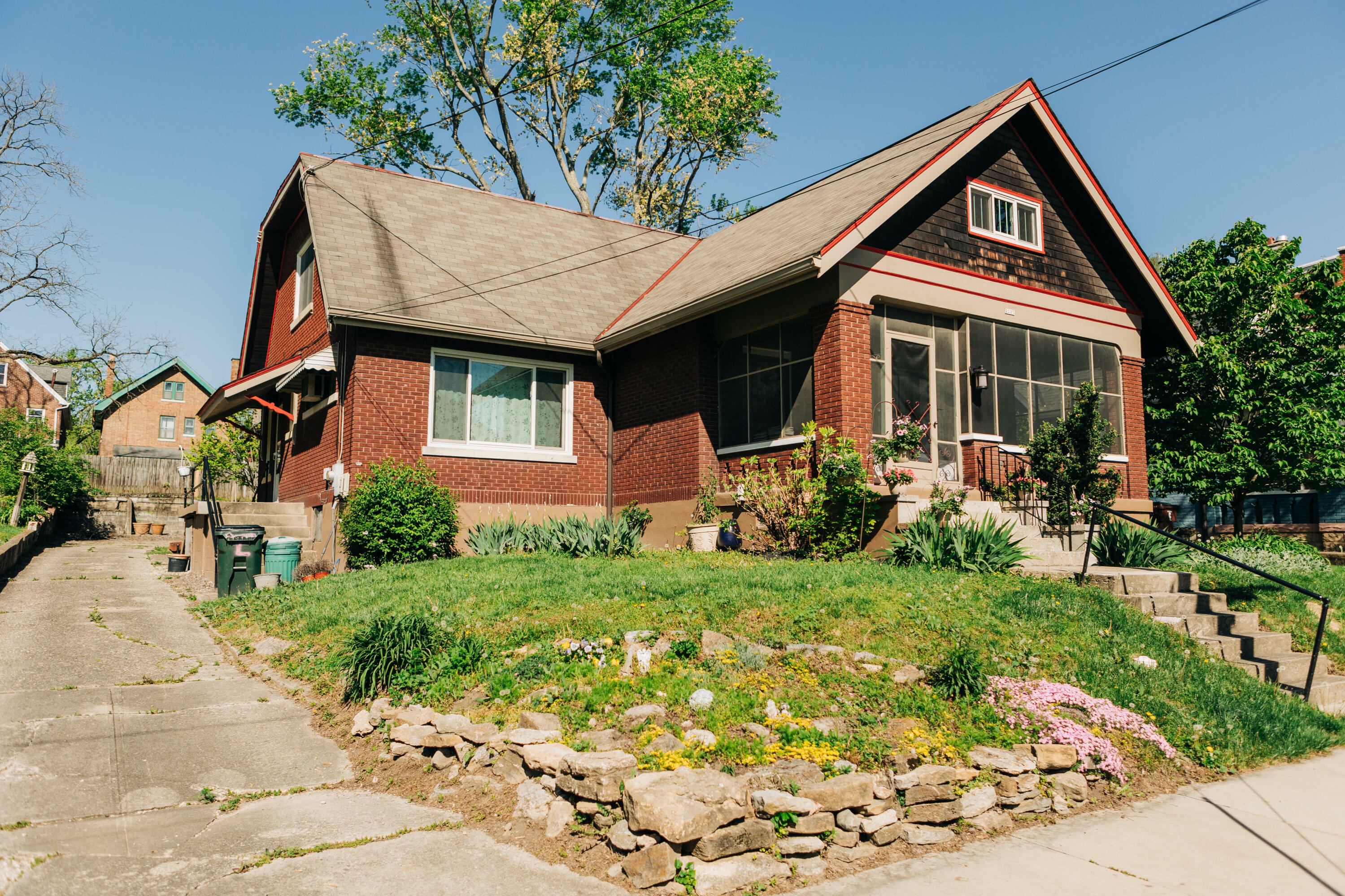 Property Photo: 2225 Oakland Avenue KY 41015