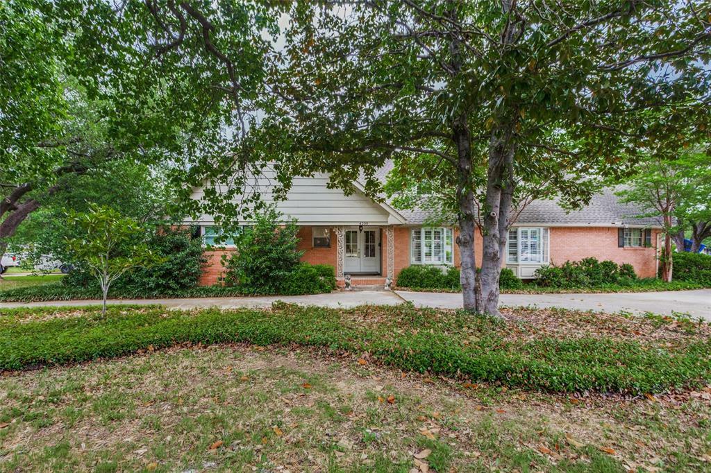 4200 South Drive  Fort Worth TX 76109 photo