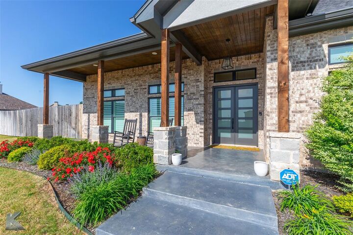 Property Photo:  6716 Chisholm Trail  TX 79606 