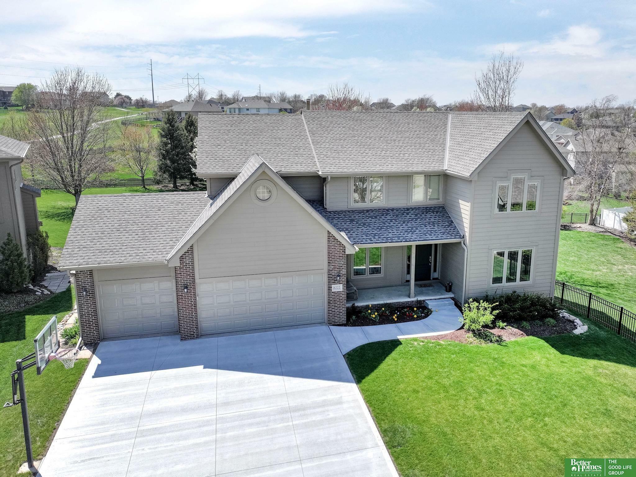 Property Photo: 6222 N 157th Avenue Circle NE 68116