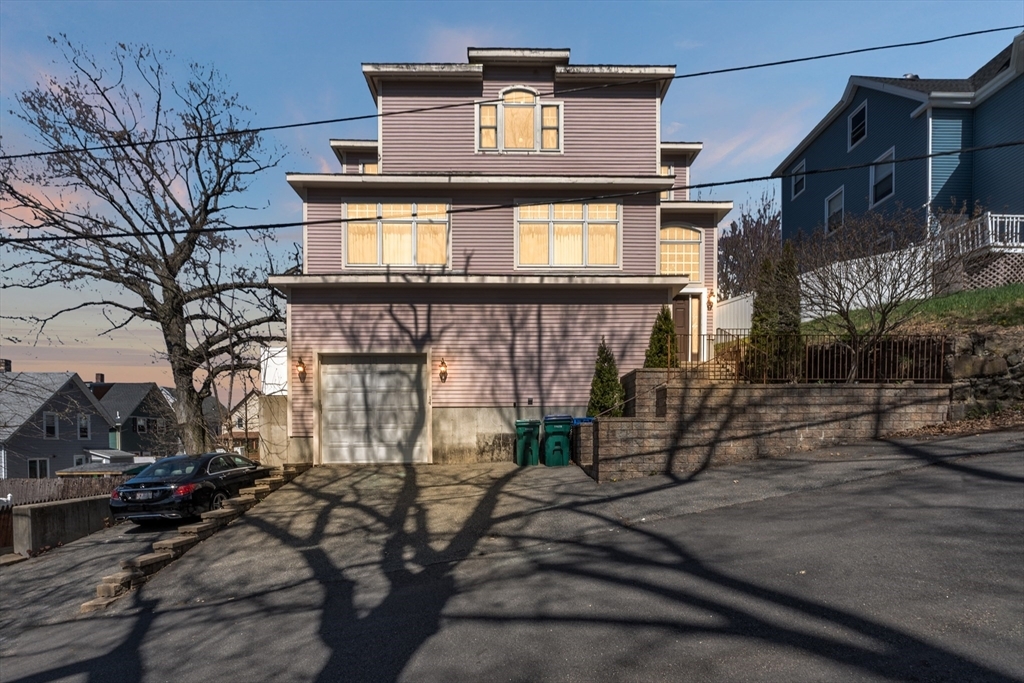 Property Photo:  14 Pleasant View Ave  MA 01902 