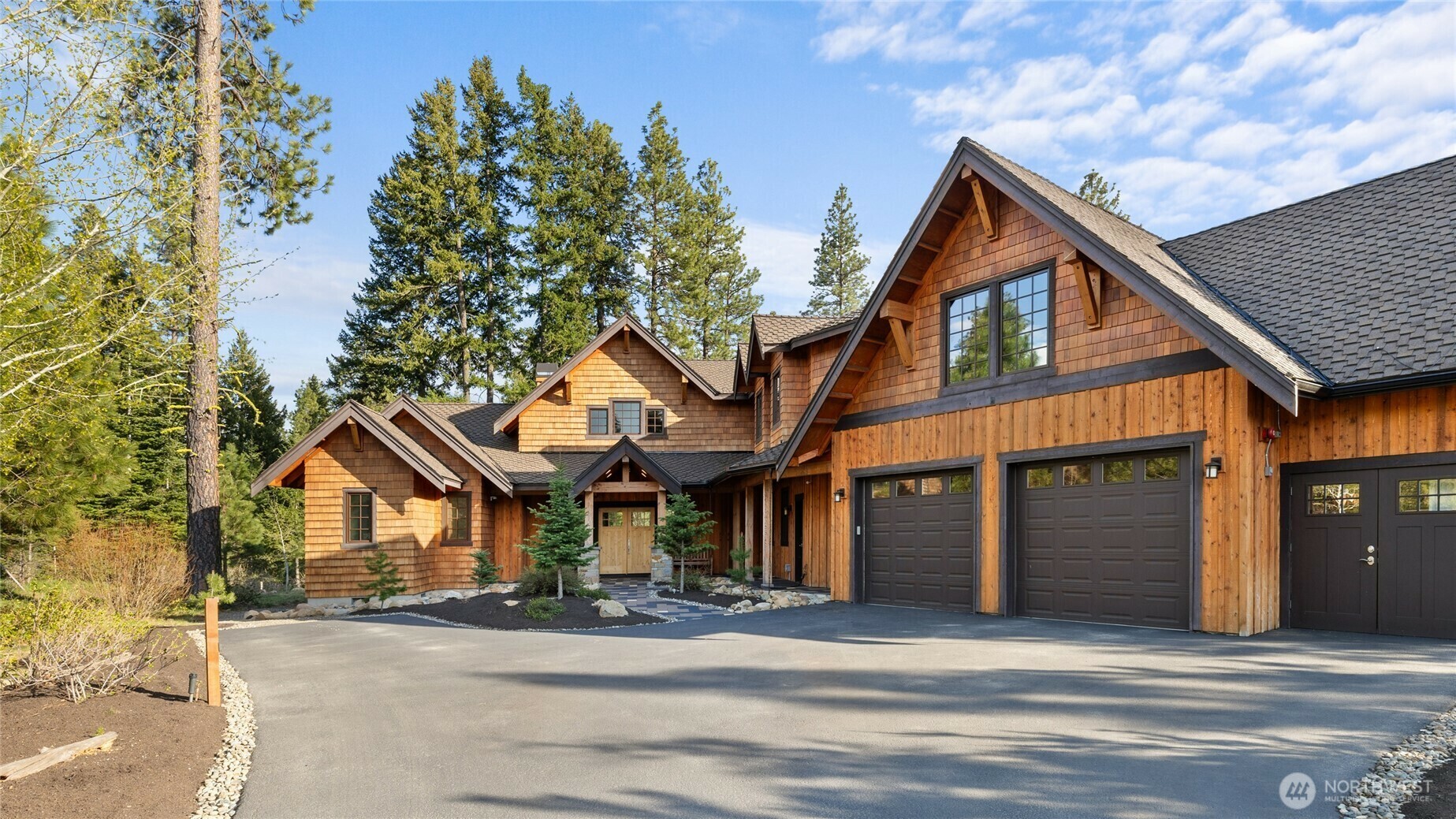 Property Photo: 170 Rinky Dink Lane WA 98922