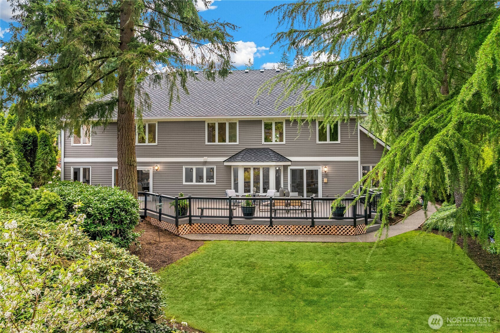 Property Photo: 3430 126th Avenue NE WA 98005
