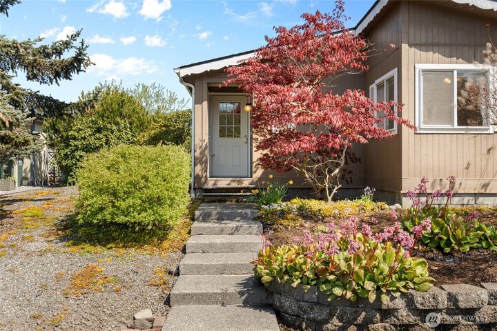 Property Photo:  2015  24th Street 64  WA 98225 