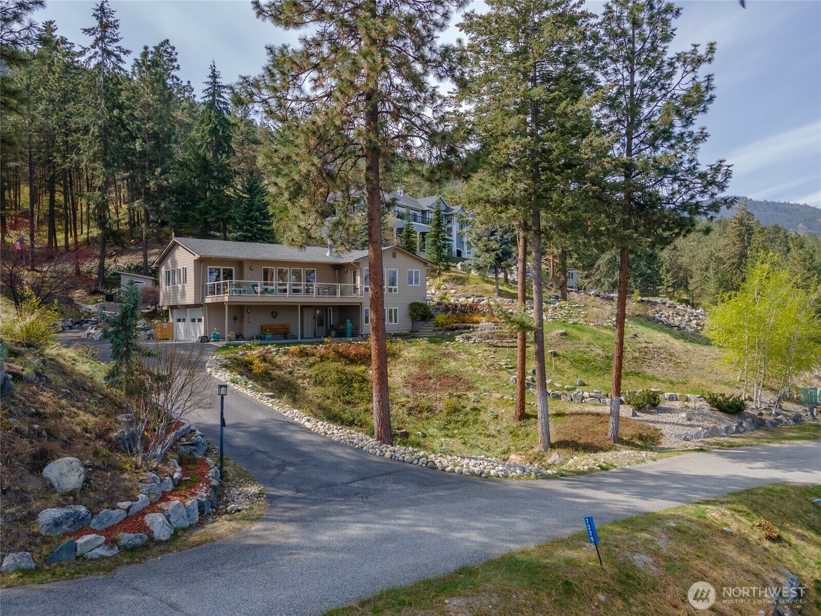 Property Photo: 7379 Ridgeview Drive WA 98816