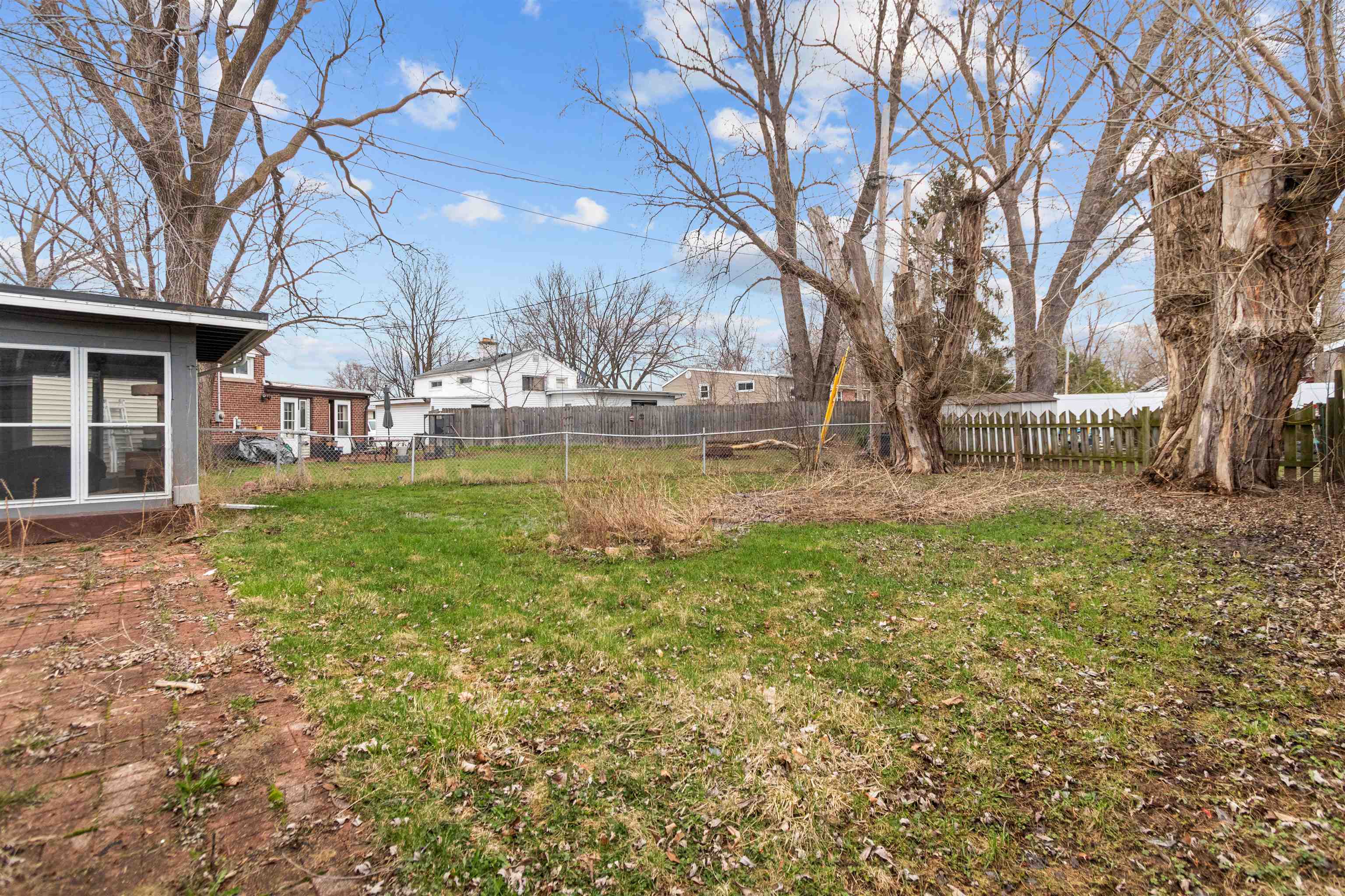 Property Photo: 713 Carver Lane WI 54952