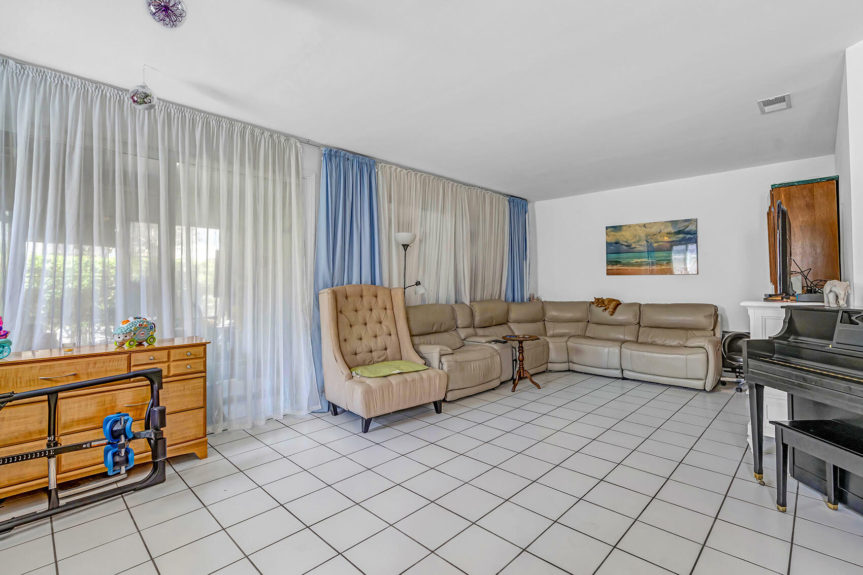 Property Photo: 6807 Via Regina 1 FL 33433