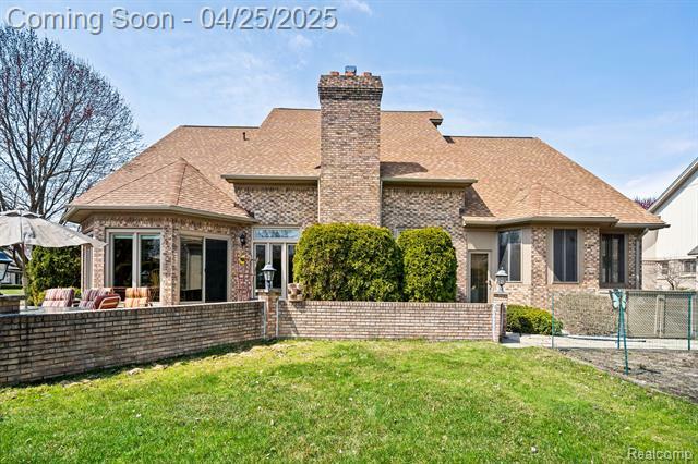 Property Photo: 43564 Vena Court MI 48038