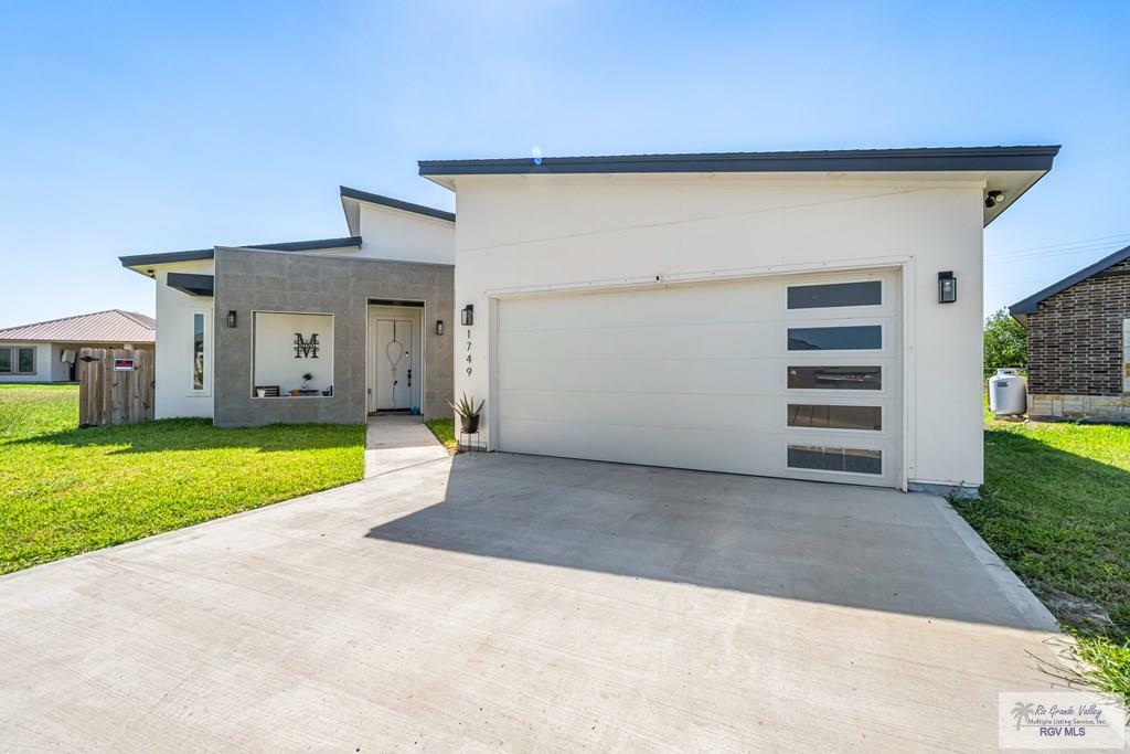 Property Photo: 1749 Vincent St TX 78537