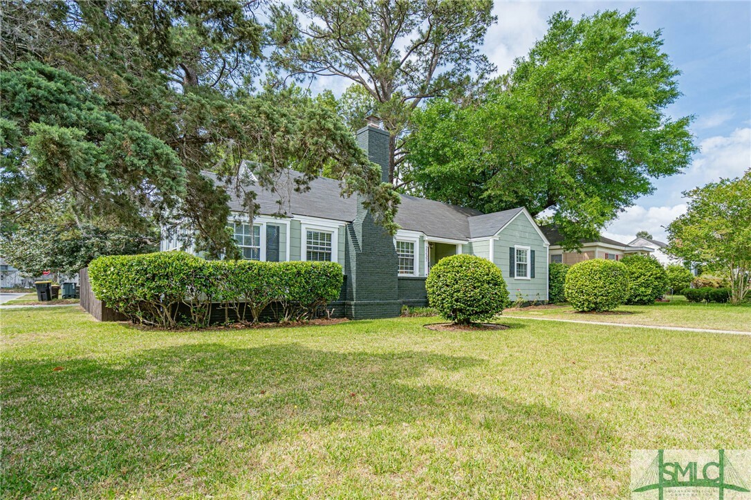 Property Photo: 2237 E 42nd Street GA 31404