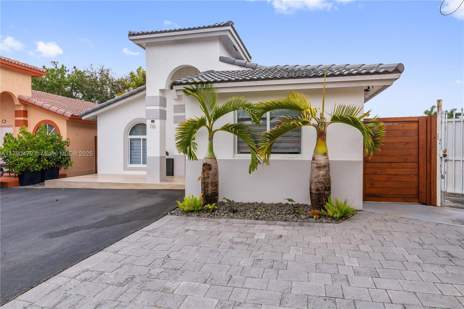 Property Photo: 7001 W 35th Ave 116 FL 33018