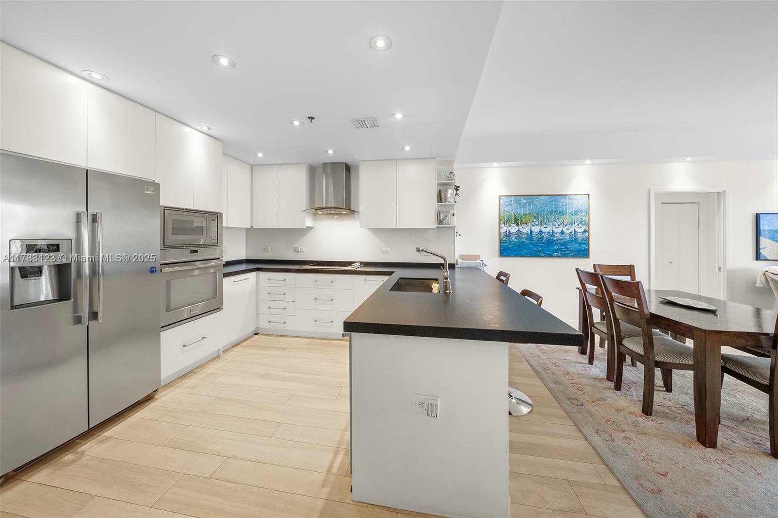Property Photo: 201 Crandon Blvd 333 FL 33149