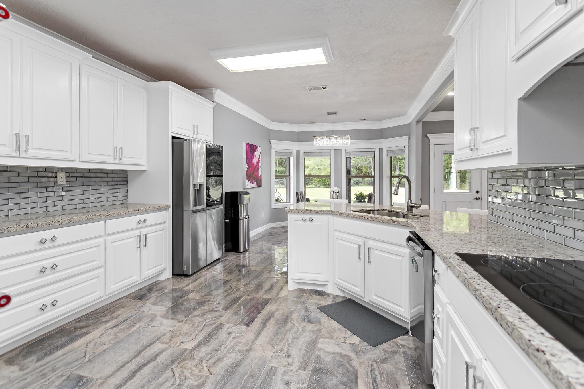 Property Photo: 9010 Terry Estates TX 77630