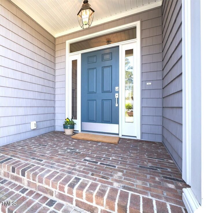 Property Photo: 4331 Millcreek Circle NC 27312