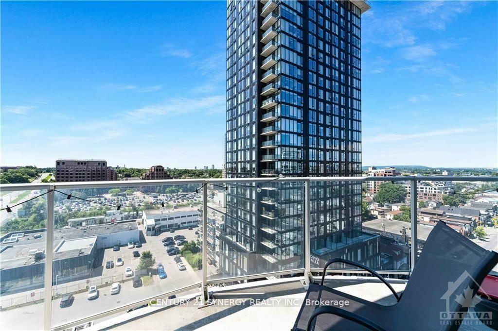 Property Photo: 805 Carling Avenue 1002 ON K1S 5W9
