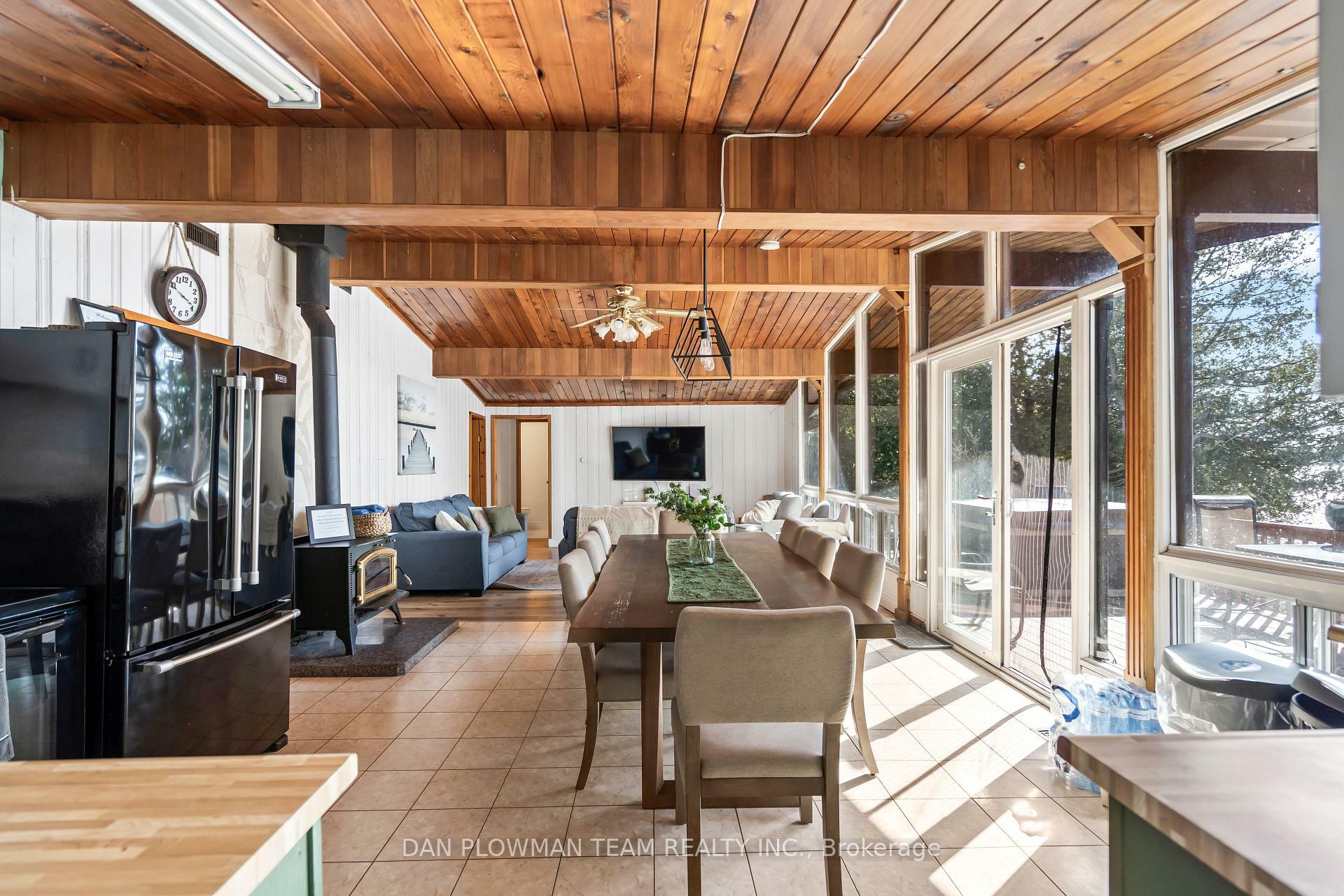 Photo de la propriété: 275 Muskie Mile Lane ON L0L 1Z0