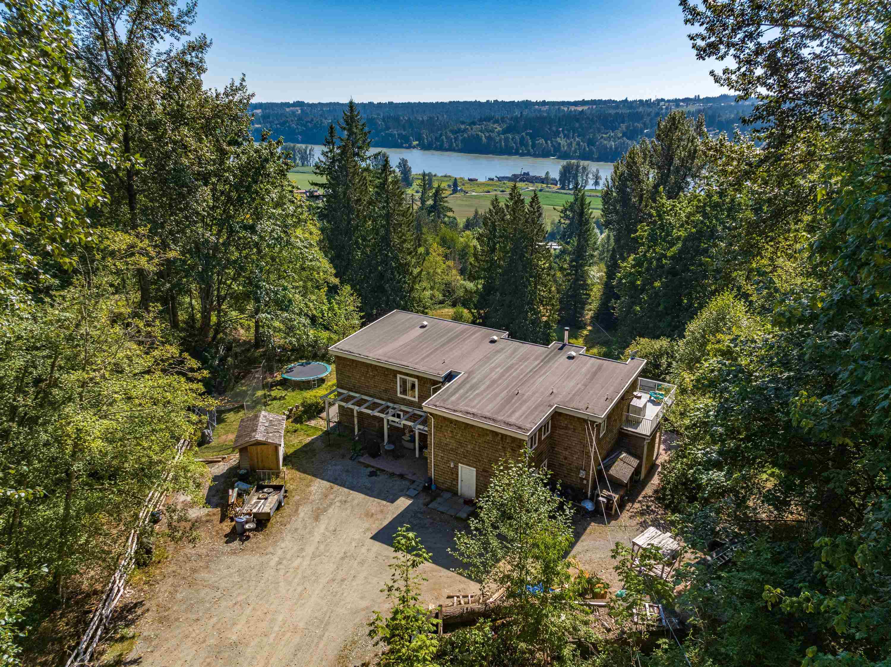 Property Photo: 30356 Gunn Avenue BC V4S 1J1