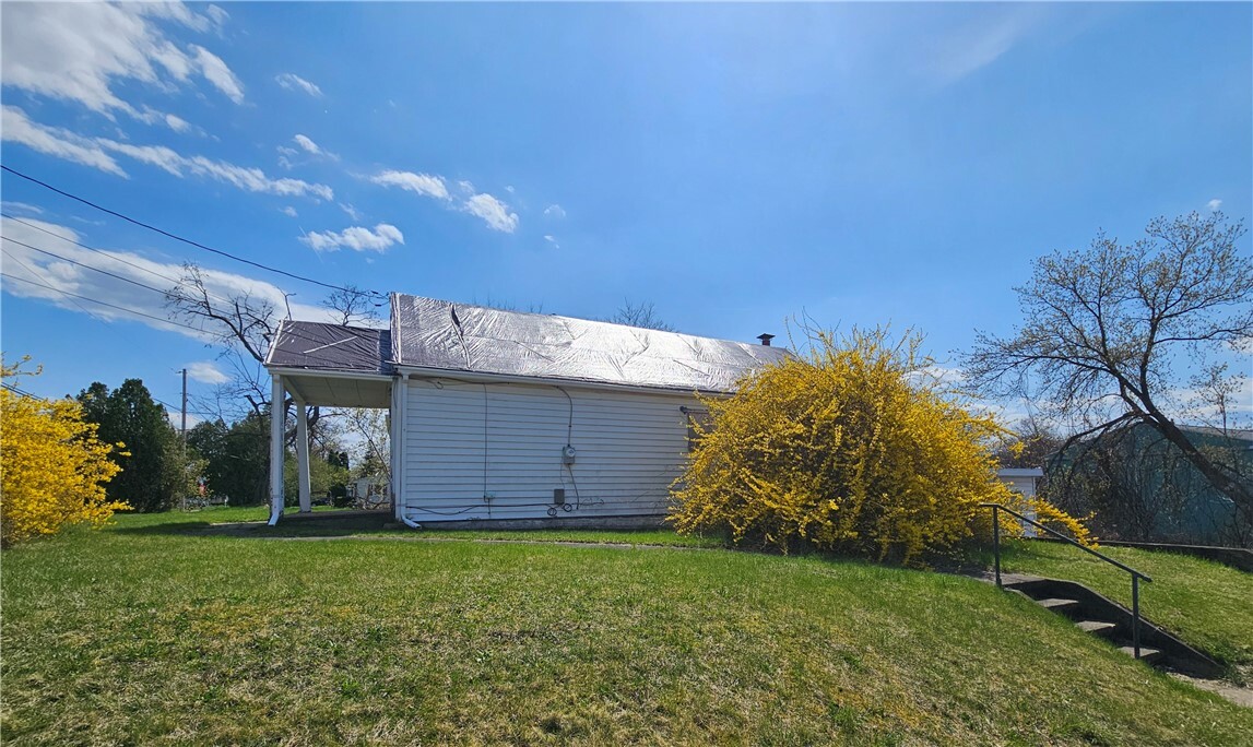 Property Photo: 4185 S Center Street NY 14845