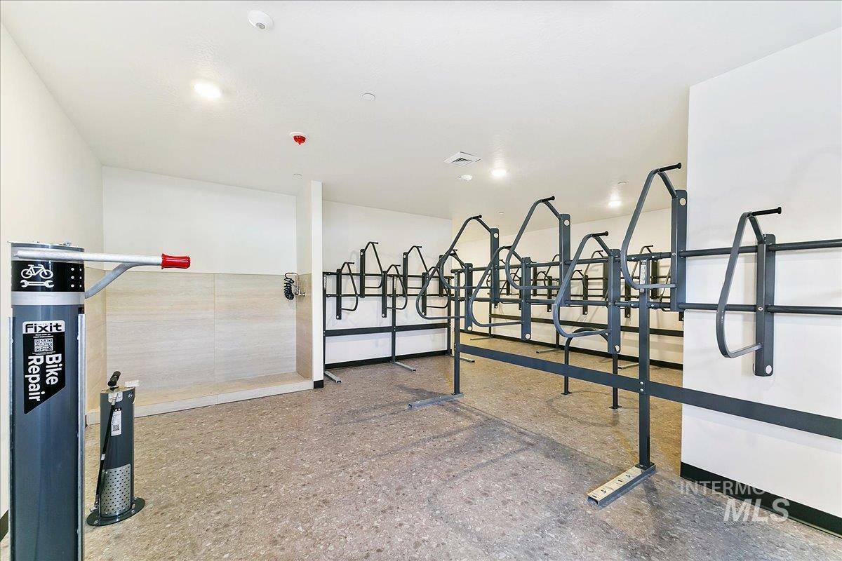 Property Photo: 4340 E Haystack St 201 ID 83716