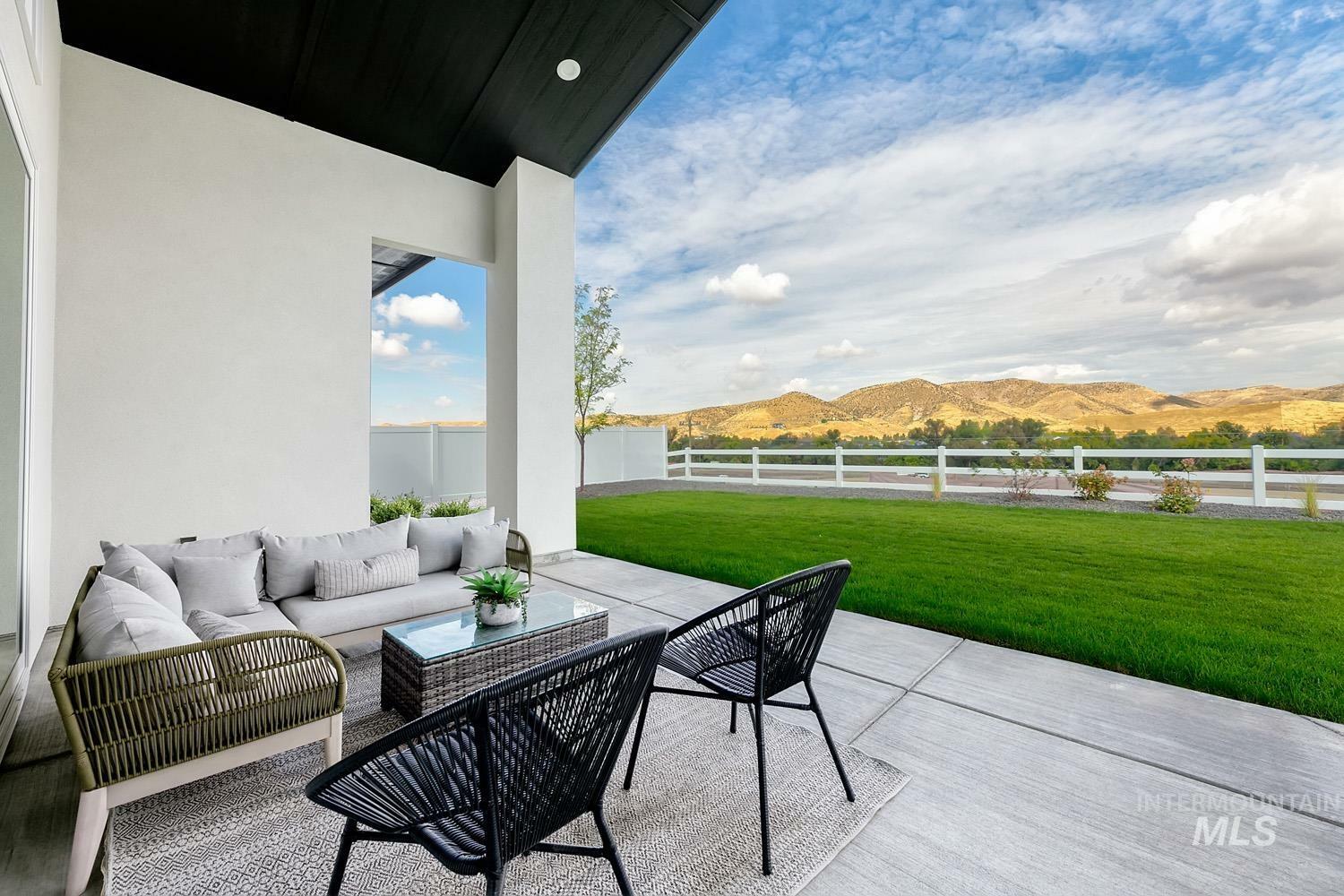 Property Photo: 9276 W Sooty Grouse Ct ID 83614