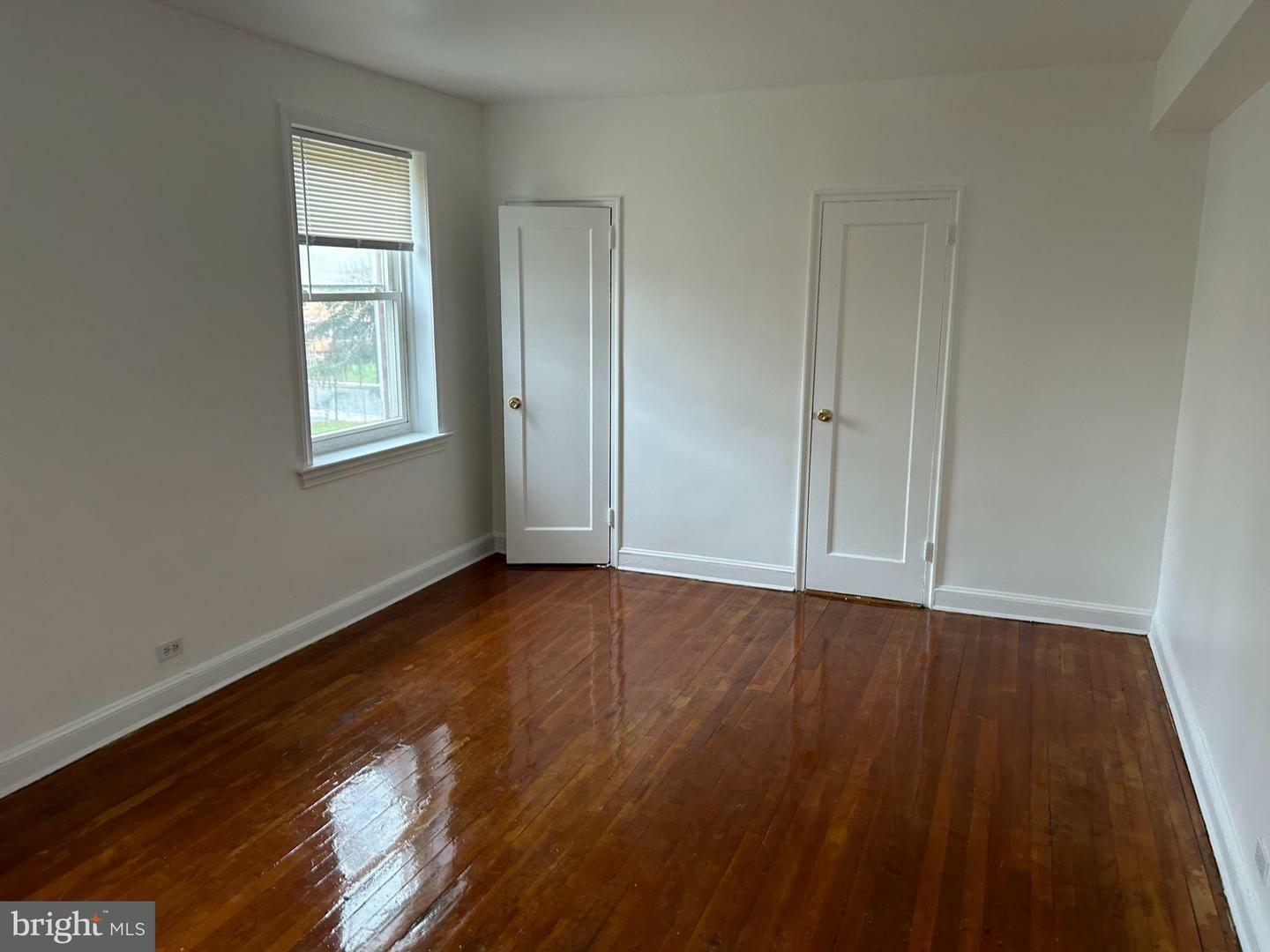 Property Photo: 455 W State Street L1e NJ 08618