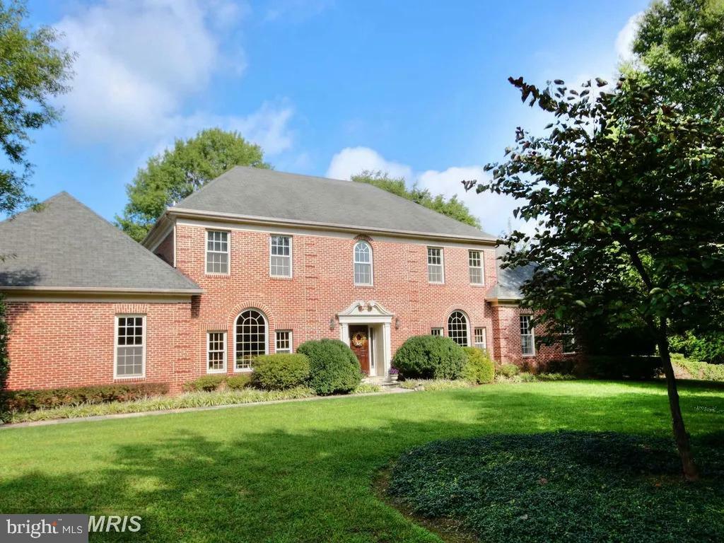 Property Photo: 10506 Milkweed Drive VA 22066
