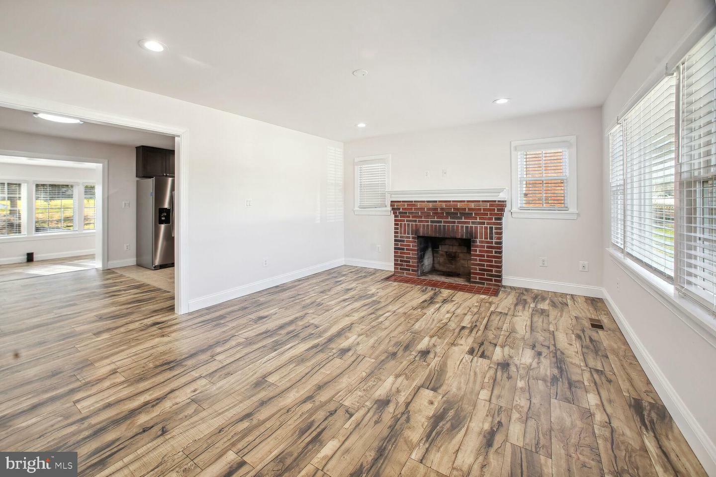 Property Photo: 4311 Ammendale Road MD 20705