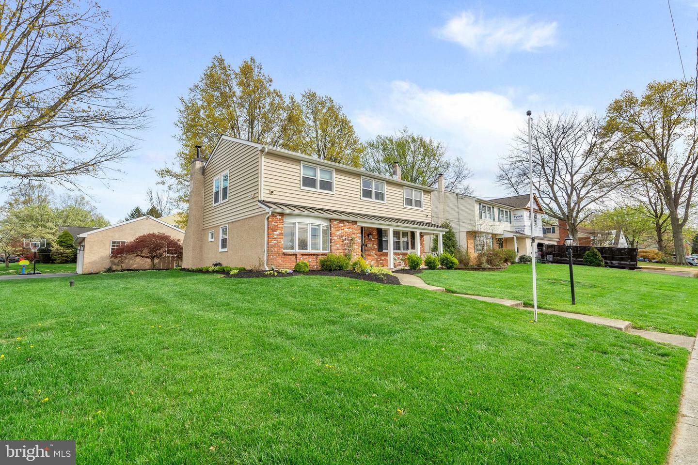Property Photo: 419 Edgewood Avenue PA 19446